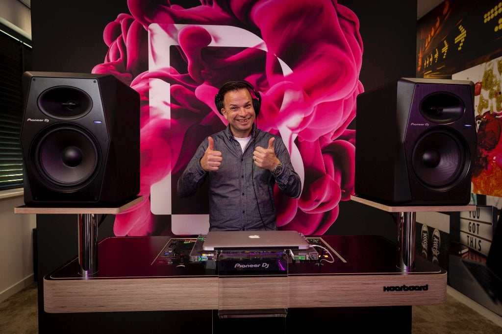 Allround DJ voor feesten en partijen, Dj