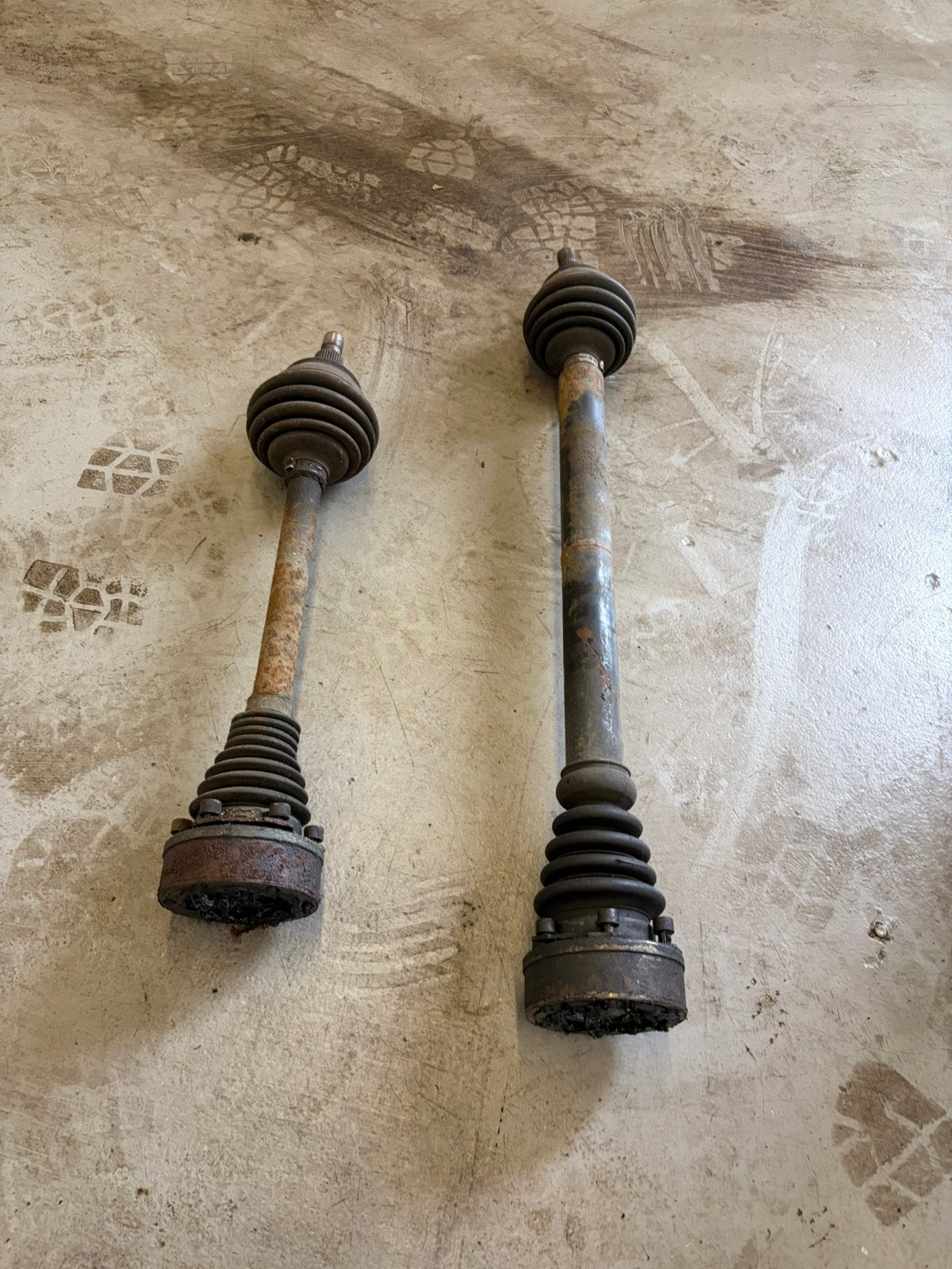 Vr6 aandrijfas 2x, Ophalen, Gebruikt, Volkswagen