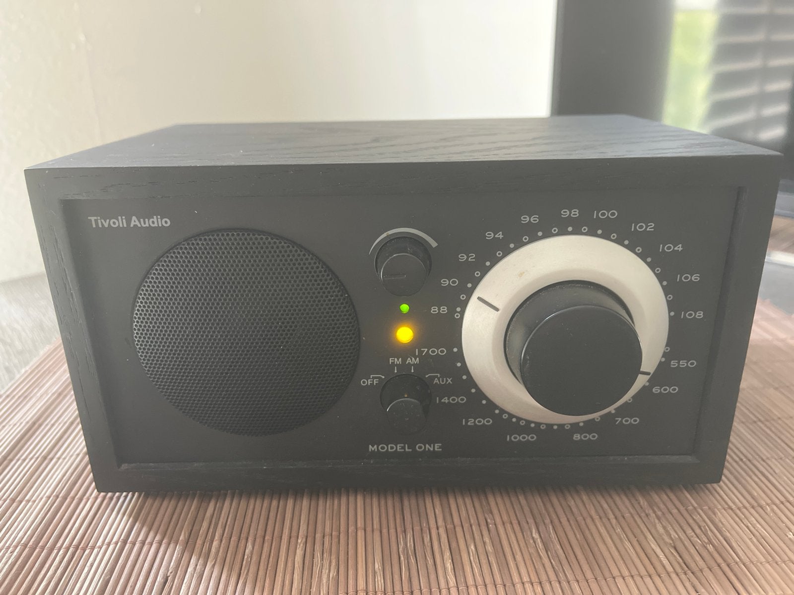 Tivoli Audio Model One Radio - Black, Audio, Tv en Foto, Ophalen, Gebruikt, Radio