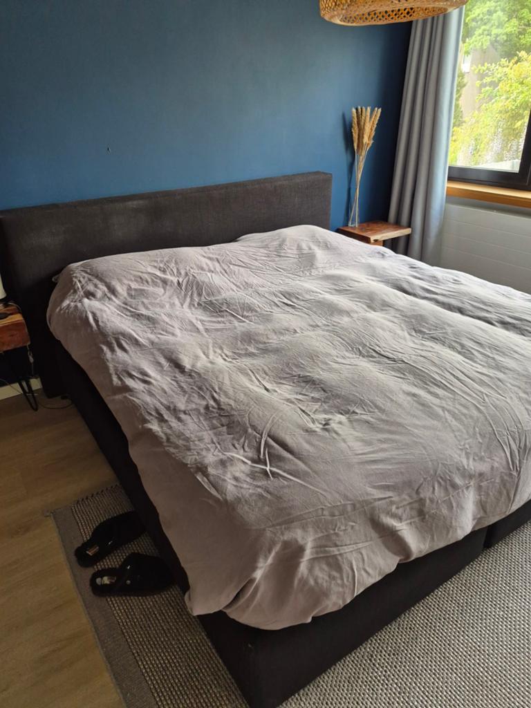 Boxspring 180x200 met hoofdbord en 2 matrassen, Huis en Inrichting, Slaapkamer | Boxsprings, Ophalen, Gebruikt, Tweepersoons, 180 cm