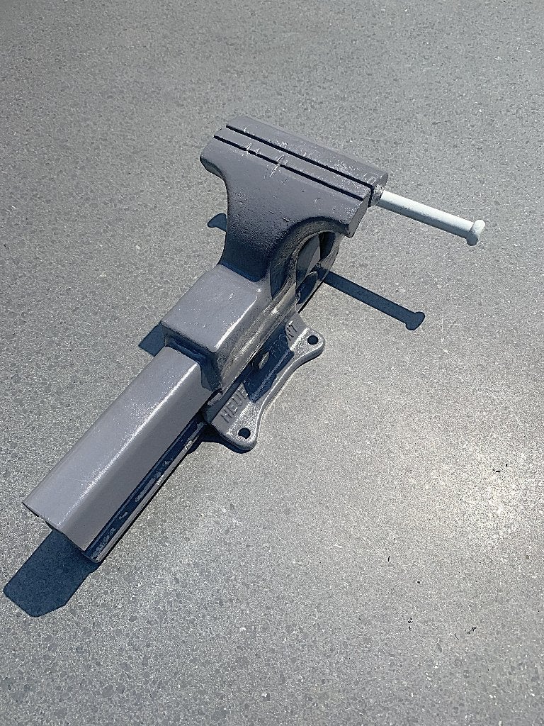 Bankschroef Heuer Front 135., Ophalen of Verzenden, Gebruikt