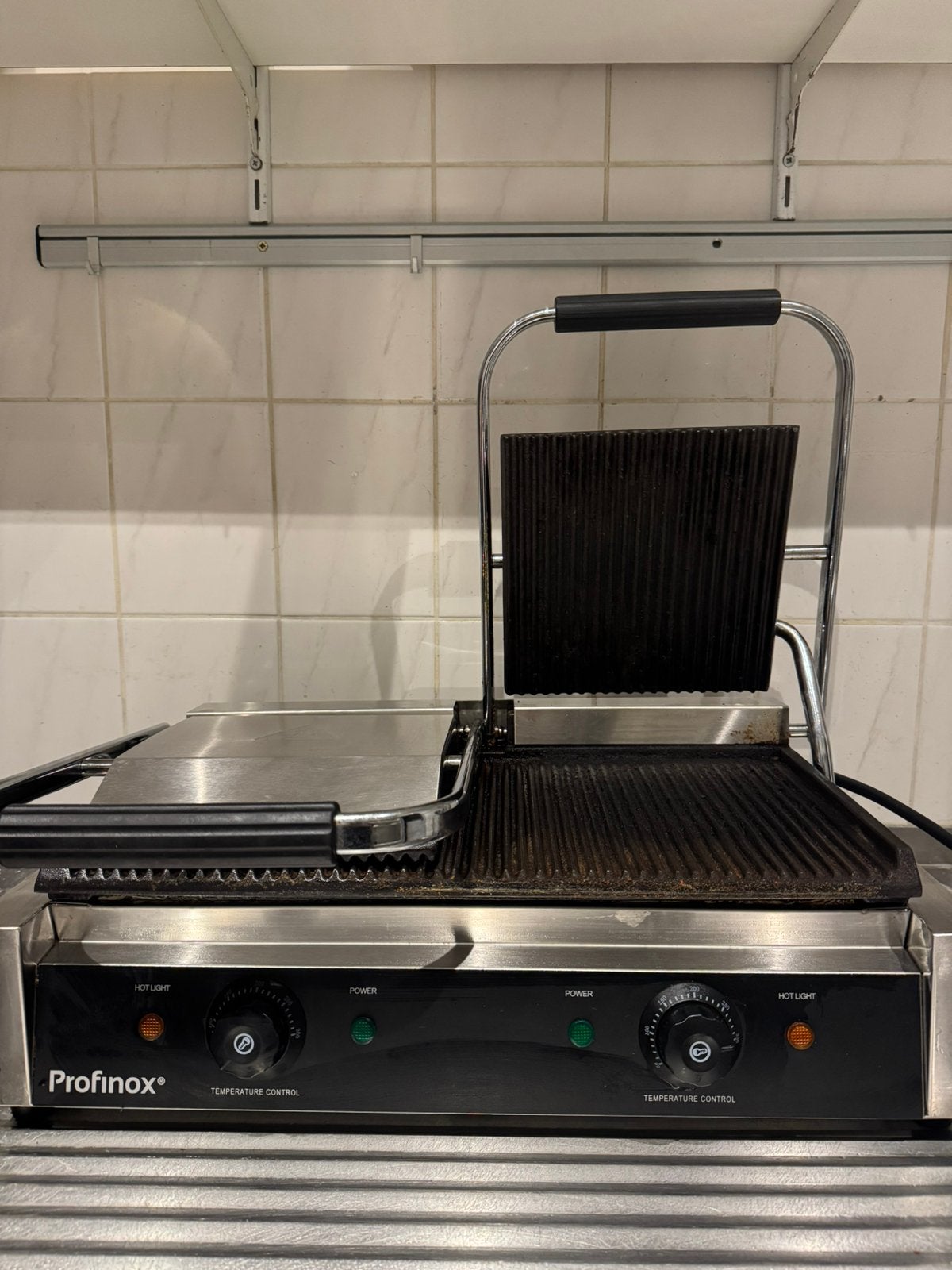 Grill, Ophalen, Zo goed als nieuw