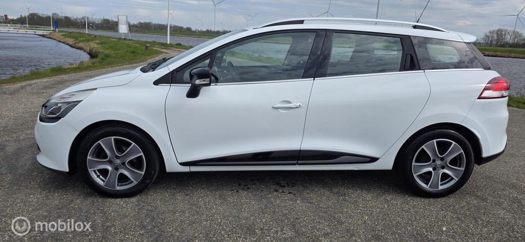 Renault Clio Estate 1.2 16V, Voorwielaandrijving, Start-stop-systeem, Gebruikt, 4 cilinders