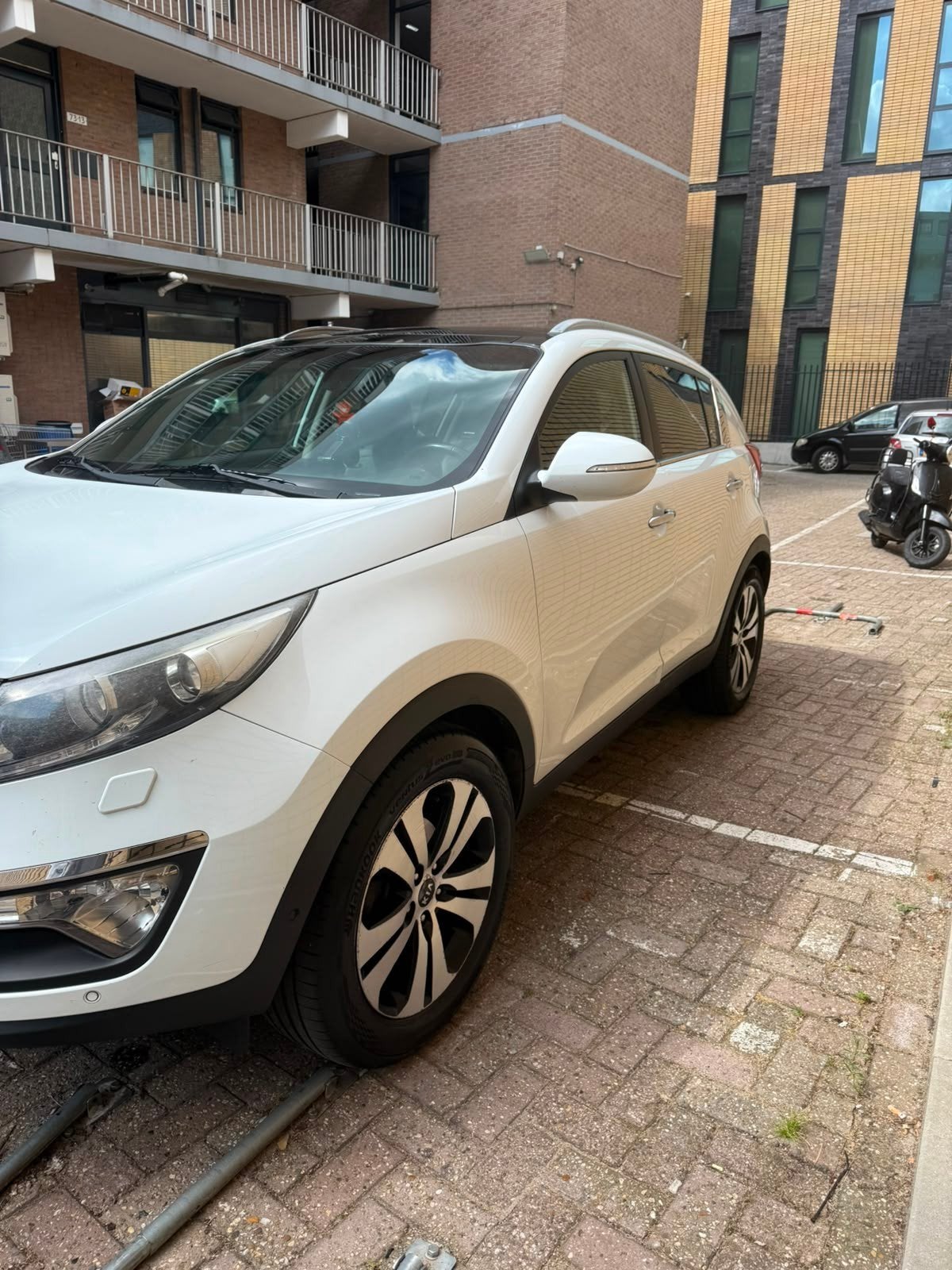 Kia Sportage 1.6 GDI 2WD 2013 Wit Kia Sportage 2013 – Full O, Auto's, Voorwielaandrijving, 1280 kg, 1591 cc, 4 cilinders