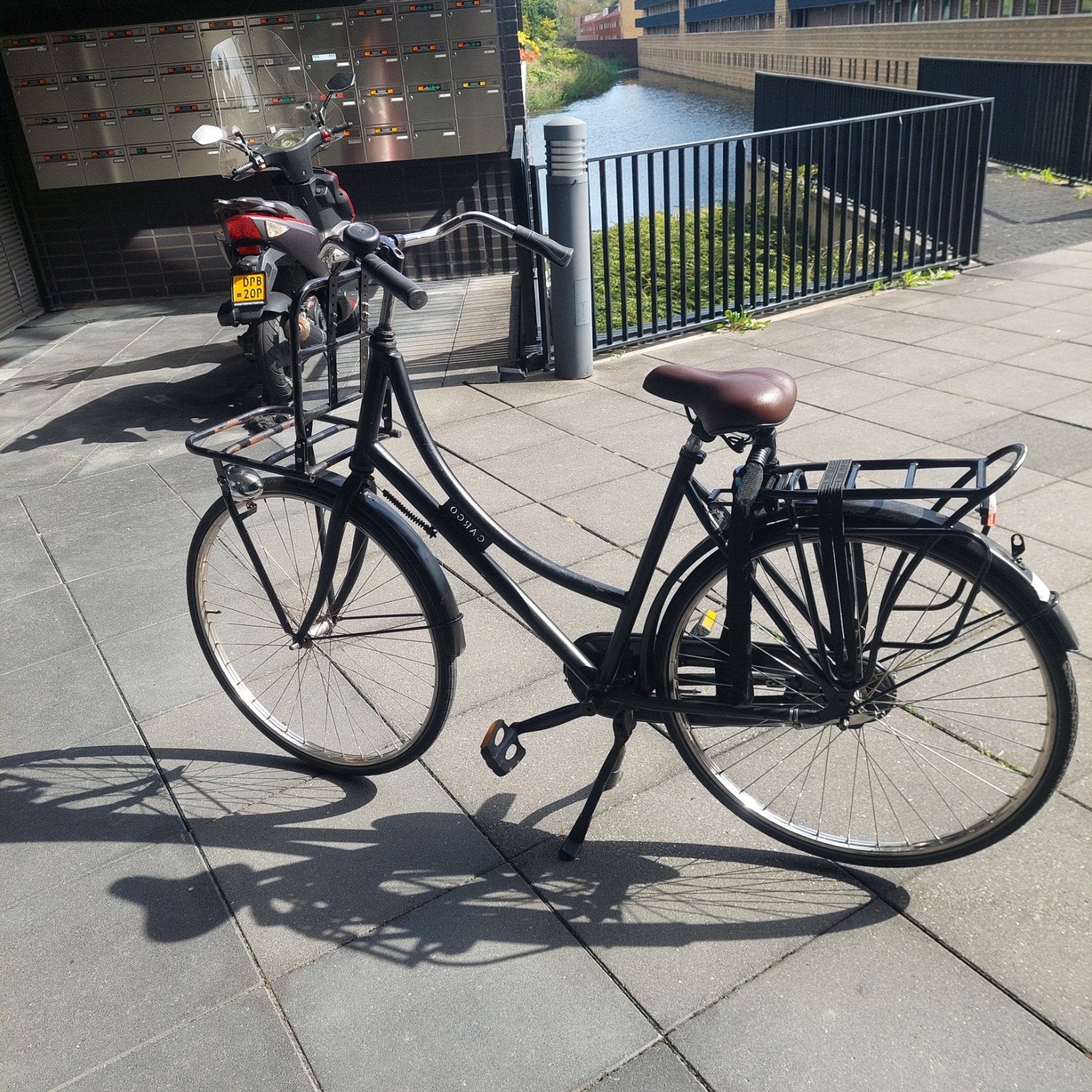 damestransportfiets, Ophalen, Gebruikt