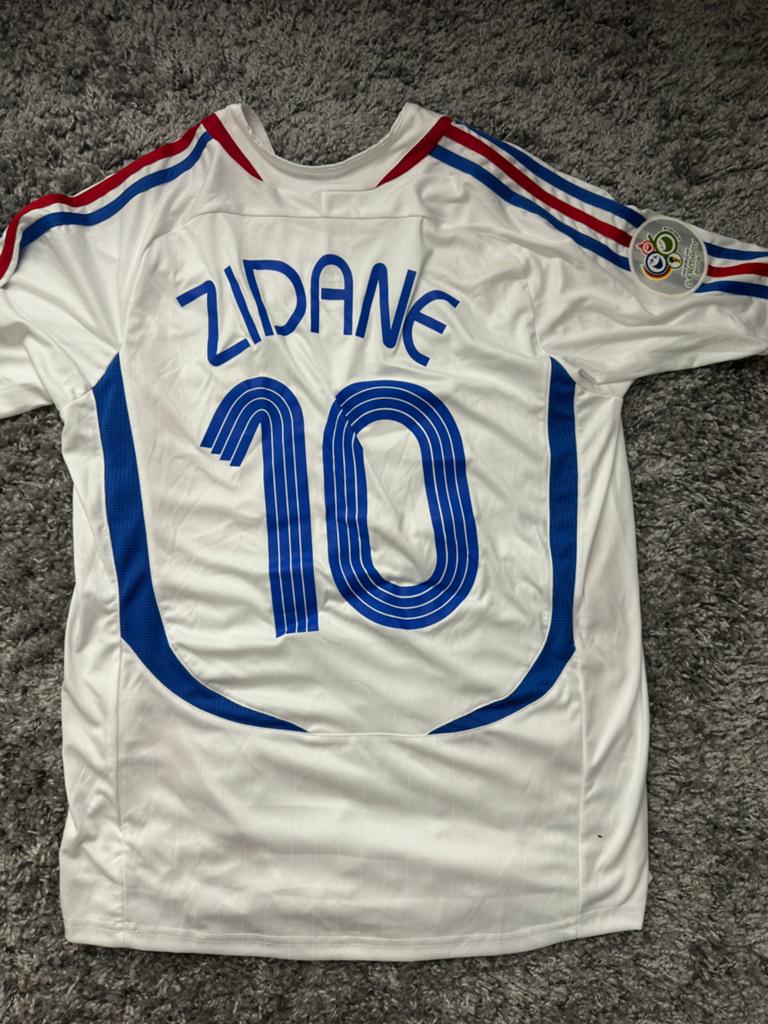 Zidane Wk Shirt, Verzamelen, Sportartikelen en Voetbal, Ophalen of Verzenden, Zo goed als nieuw, Buitenlandse clubs, Shirt