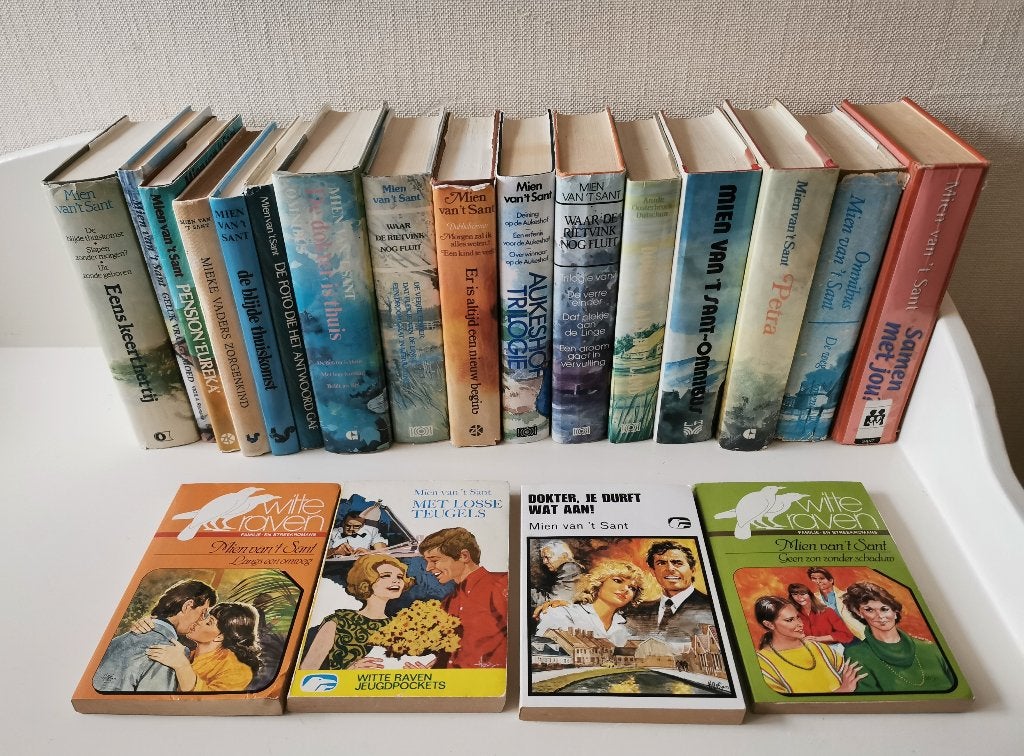 9.... veel boeken van mien van t'sant, Boeken, Ophalen of Verzenden, Gelezen, Noord-Brabant