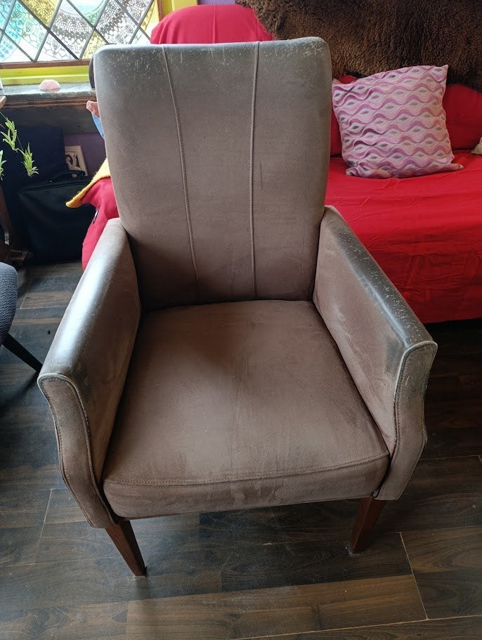 Gratis 3 stoelen voor mancave? serre?, Ophalen, Gebruikt, Bruin, Drie