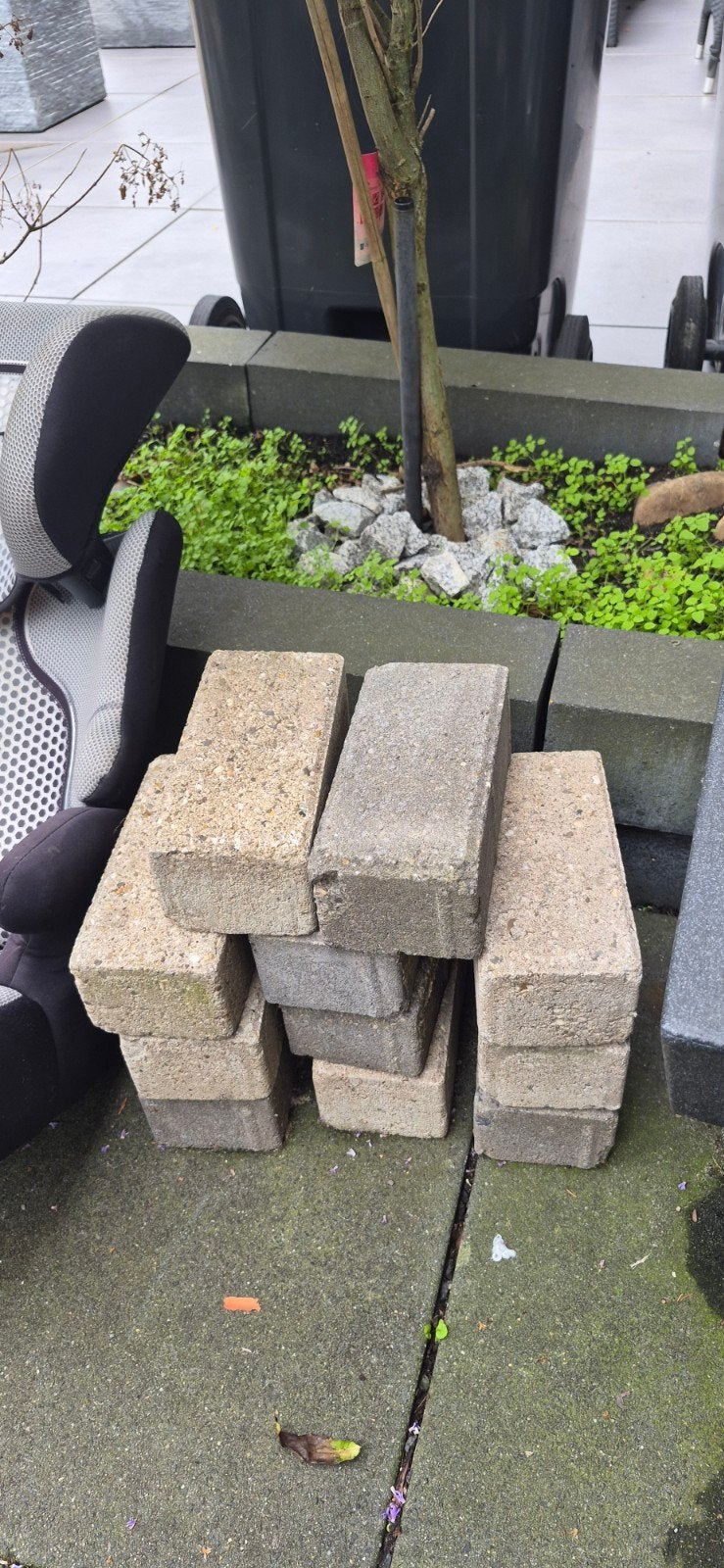 Gebruikte stenen en bandjes voor tuin of oprit, Gebruikt, Overige typen, Ophalen of Verzenden, Minder dan 5 m²