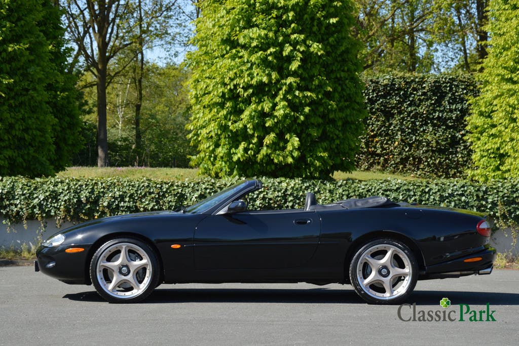 Jaguar XKR 4.0 V8 Convertible (bj 2000, automaat), foto 2
