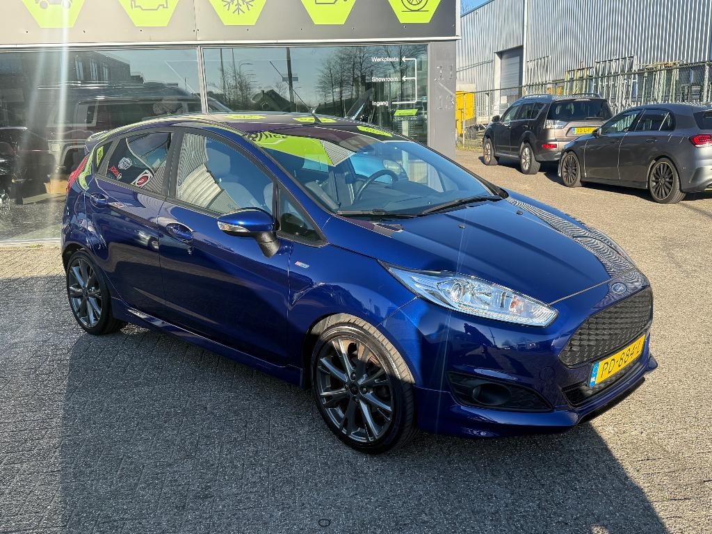 Ford Fiësta 1.0 Ecoboost 100pk 5dr 2017 ST Line Airco cruise, Voorwielaandrijving, Blauw, 100 pk, 23 km/l