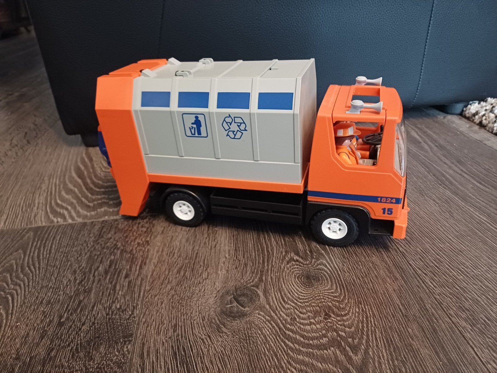 Playmobil vuilniswagen met figuur, Kinderen en Baby's, Speelgoed | Playmobil, Gebruikt, Losse onderdelen, Voertuig, Ophalen of Verzenden