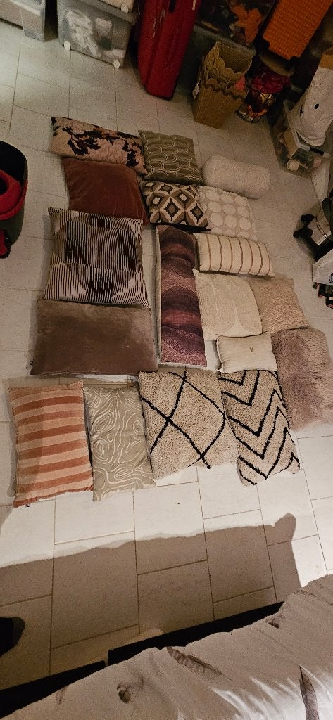 Kussens, Huis en Inrichting, Woonaccessoires | Kussens, Ophalen, Overige merken, Overige kleuren, Zo goed als nieuw