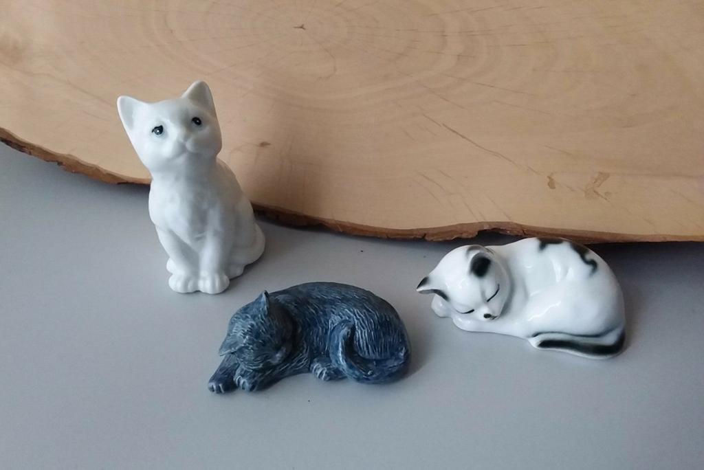 Poezen beeldjes, Ophalen of Verzenden, Zo goed als nieuw, Hond of Kat, Beeldje of Figuurtje