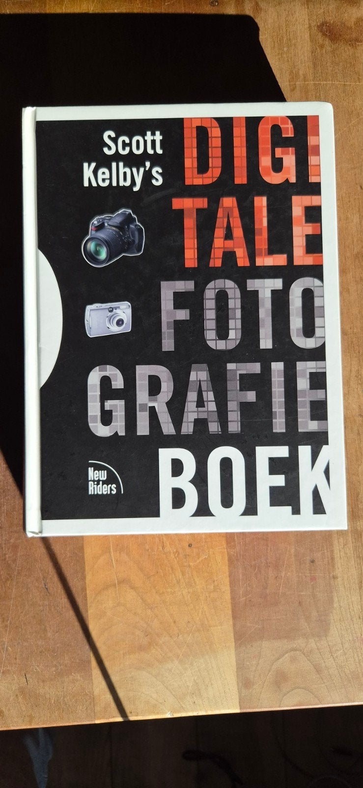 Scott Kelby's Digitale Fotografie Boek - Leer Fotograferen, Boeken, Ophalen of Verzenden, Zo goed als nieuw, Fotografie algemeen