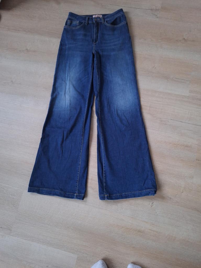 Twinset Milano flared jeans W27, Ophalen of Verzenden, Zo goed als nieuw, Blauw, W27 (confectie 34) of kleiner