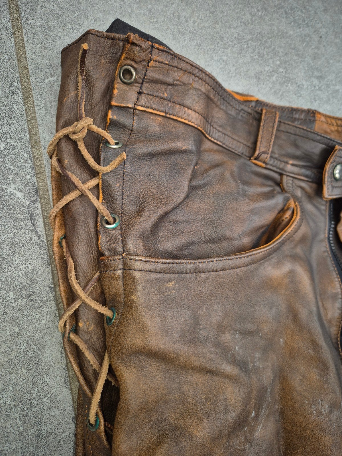 lederen veterbroek maat 52-54, Ophalen of Verzenden, Gedragen, Maat 52/54 (L), Bruin