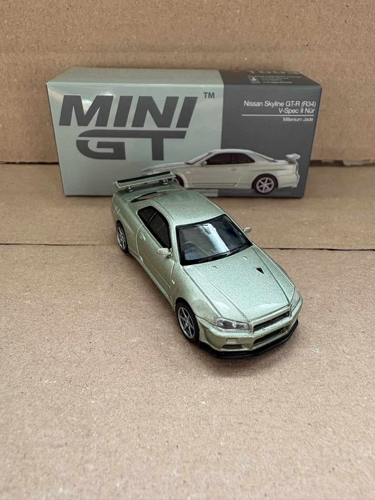 Mini Gt Nissan Skyline R34 1/64, Ophalen of Verzenden, Zo goed als nieuw, Auto