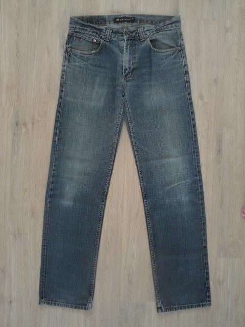 Spijkerbroek-Jeans mt 32, Blauw, Clp Jeans Casuals, Ophalen of Verzenden, Zo goed als nieuw