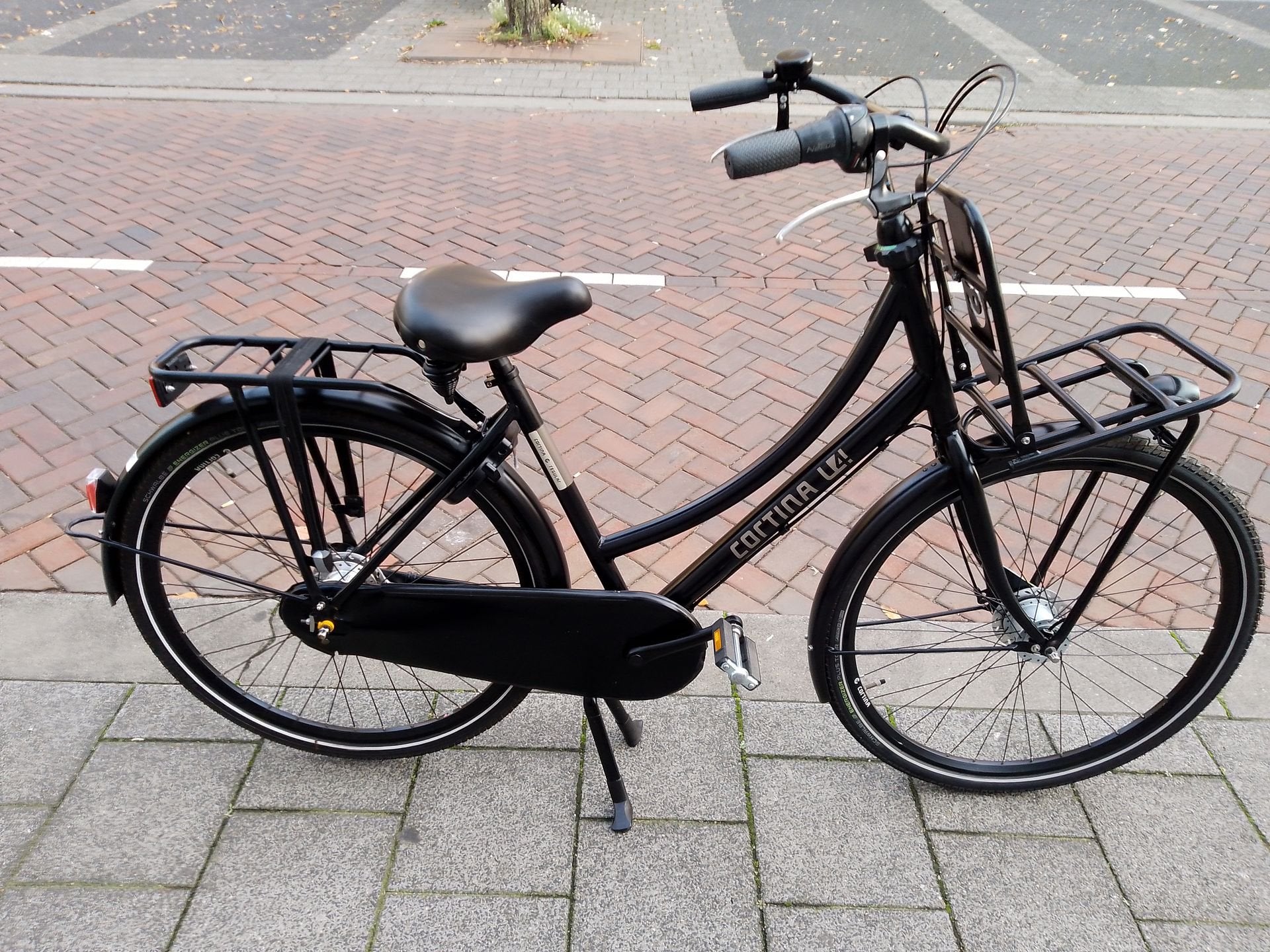 Cortina U4 d50 n7 transportfiets /damesfiets in nieuwstaat!