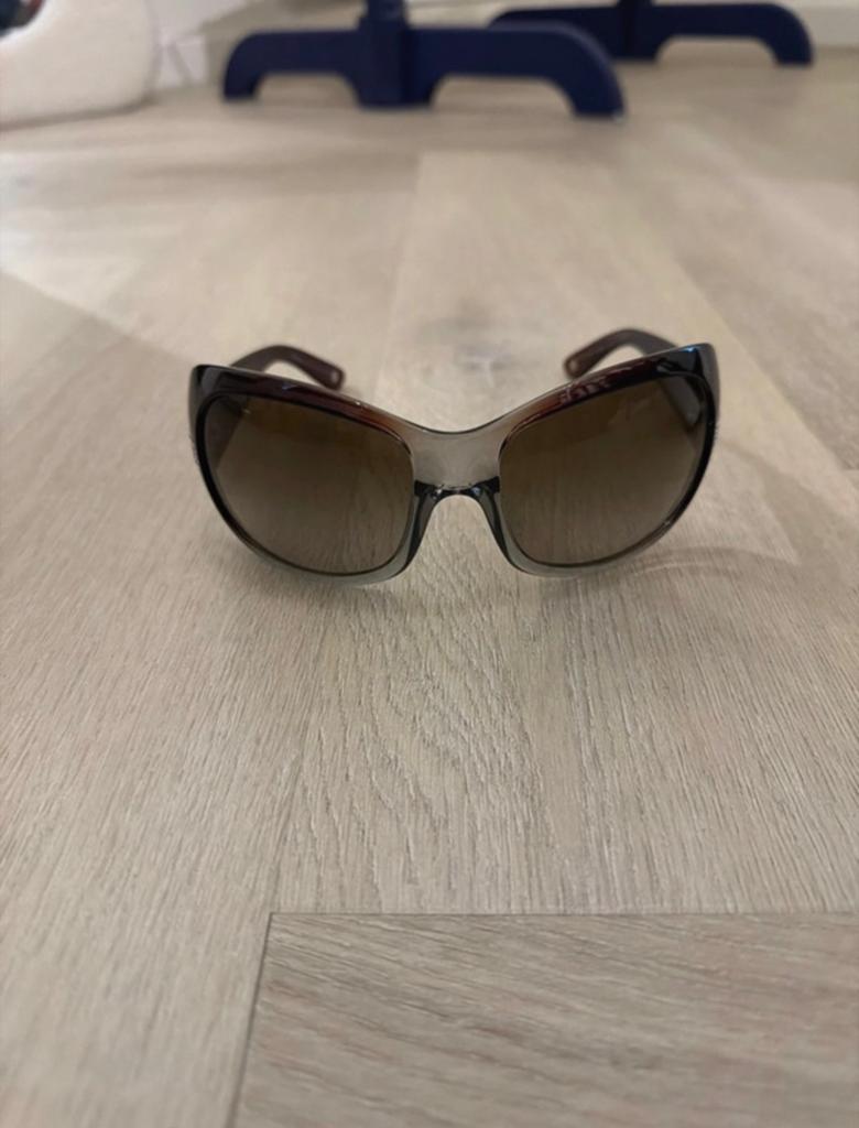 Versace vlindermodelzonnebril met strass steentjes, Ophalen, Zo goed als nieuw, Zonnebril, Gianni Versace