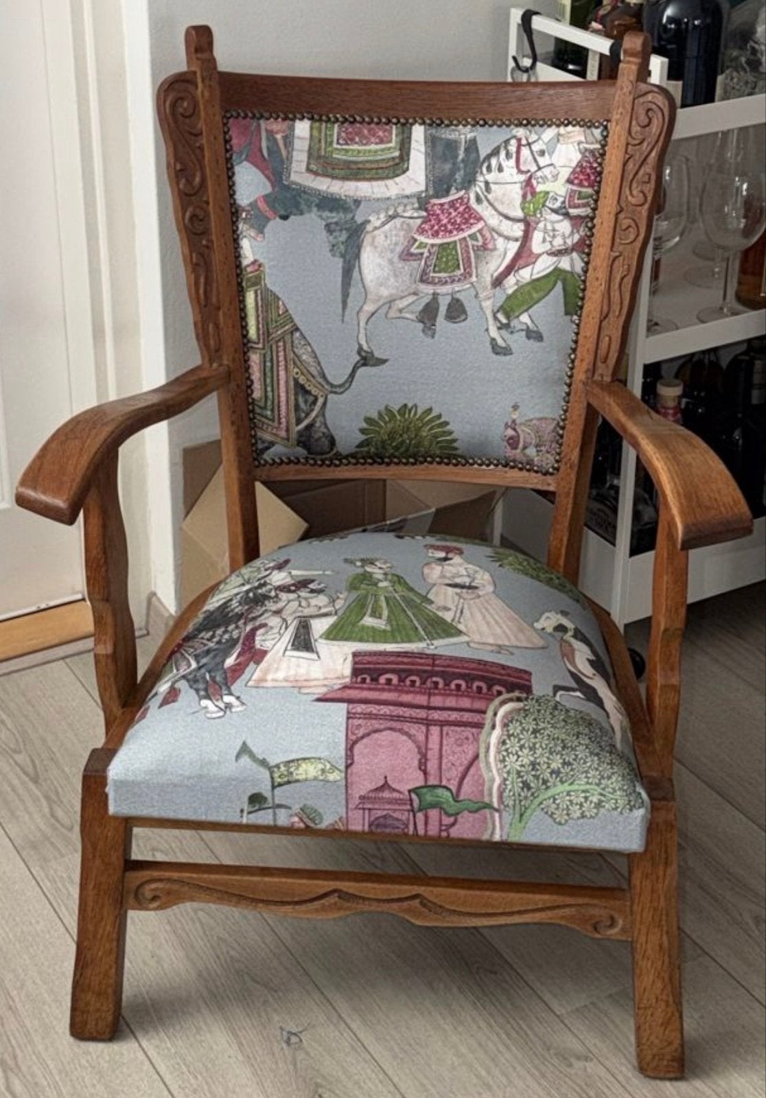 Unieke fauteuil met exotisch patroon, Antiek en Kunst, Ophalen
