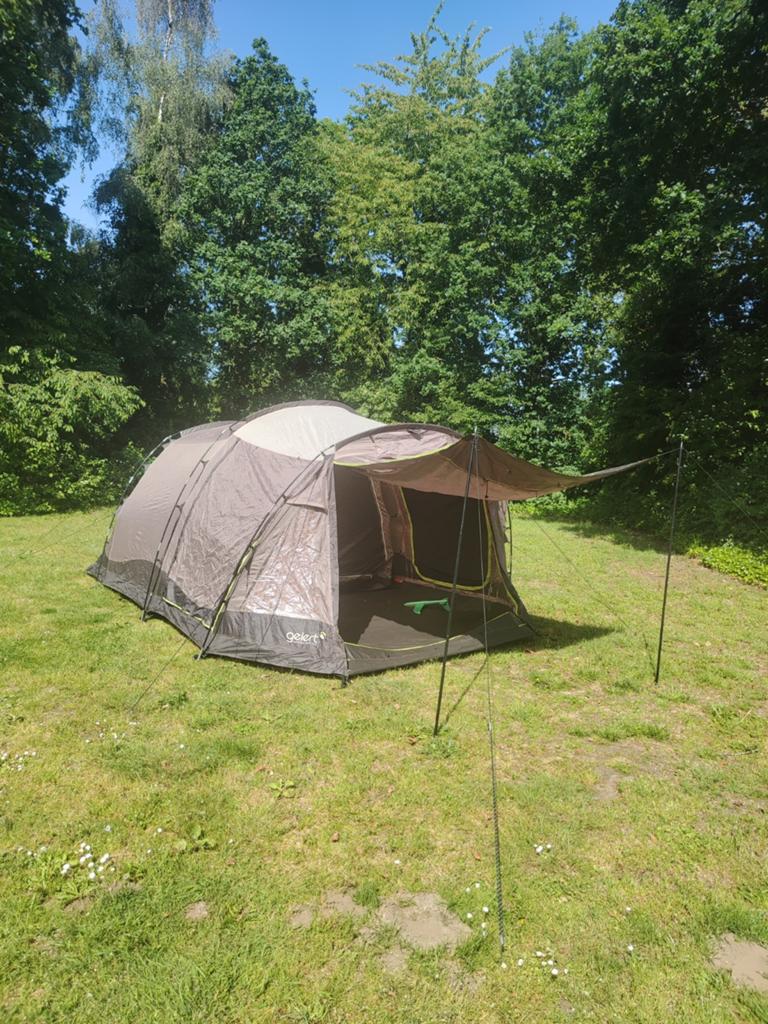 Gelert Lakesbury 4 gezinstent, Caravans en Kamperen, Tenten, Ophalen of Verzenden, Gebruikt, Tot en met 4