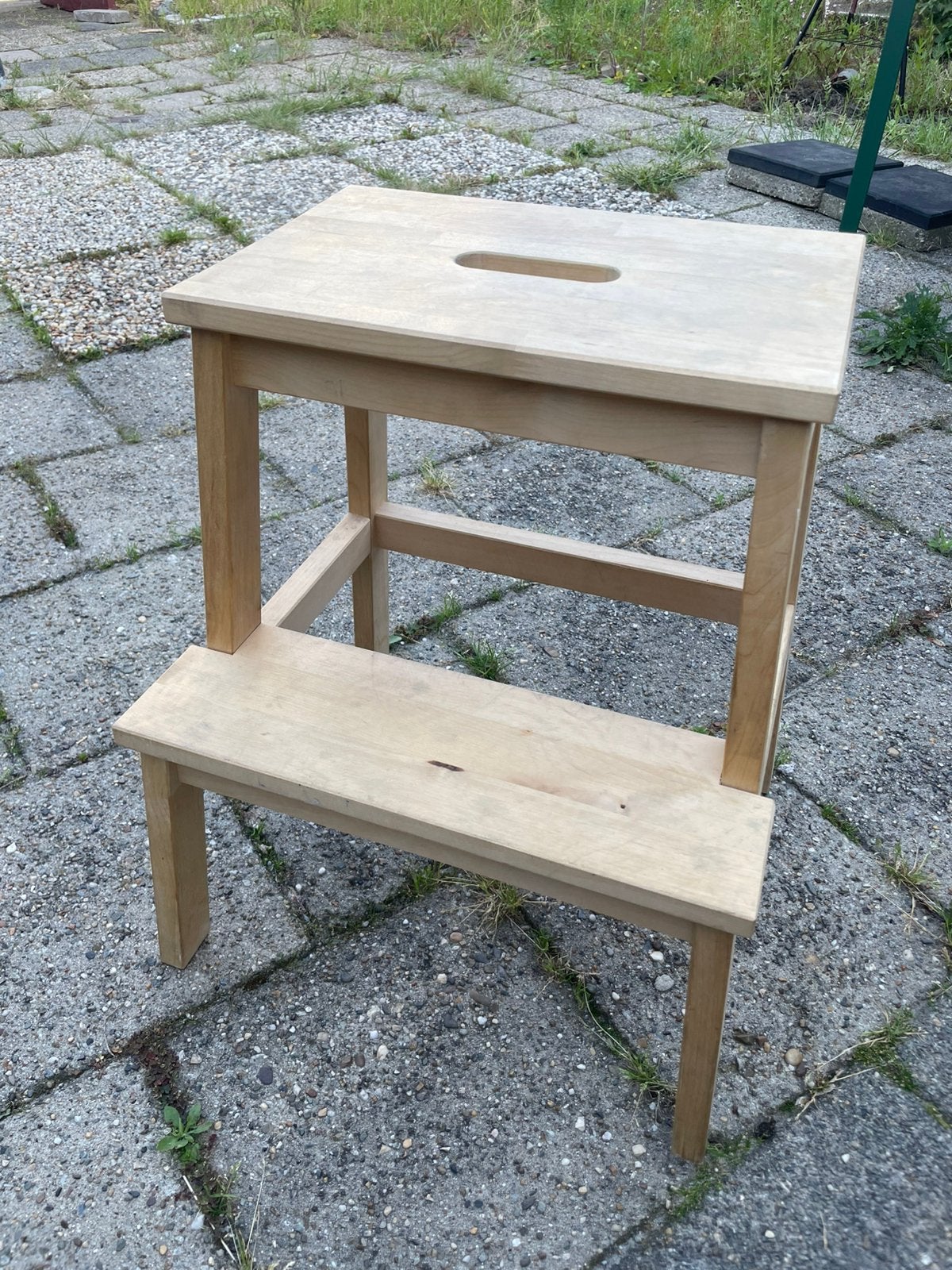 Ikea bekvam kruk, Huis en Inrichting, Krukjes, Ophalen, Zo goed als nieuw, Hout