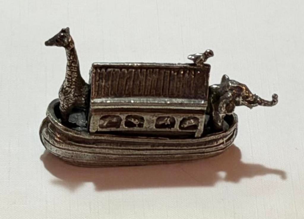 Tinnen beeldje van de Ark van Noach, Verzamelen, Ophalen of Verzenden, Gebruikt, Beeld(je), Christendom | Protestants