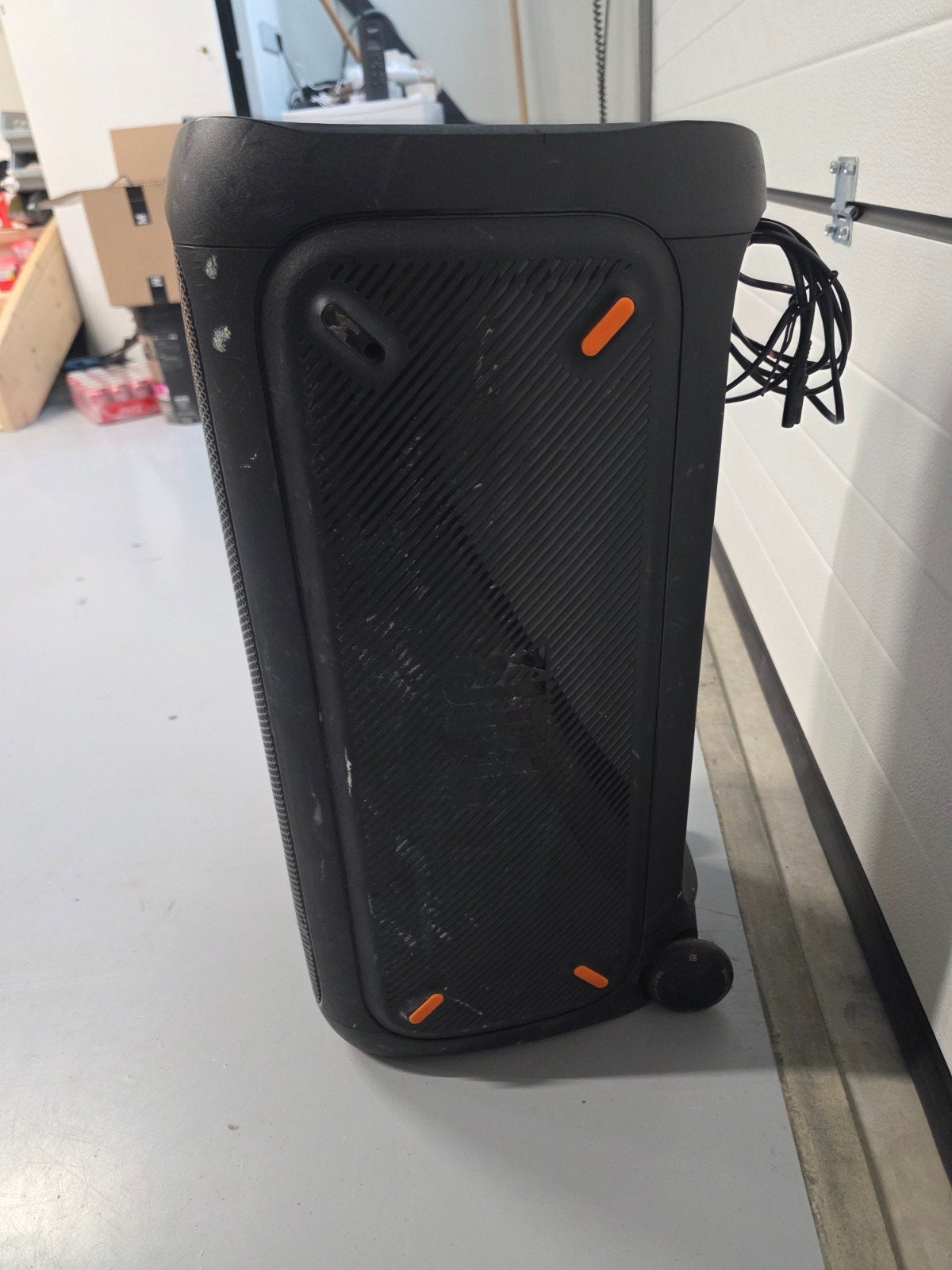 Foto 3 van JBL Partybox 310 - Krachtige Party Speaker met Lichteffecten