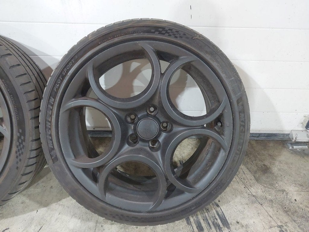 Wielenset Li, 18", 75J, ET41, 5 Gats, 55 Giulietta 2015, Auto-onderdelen, Stellantis Europe S.p.A, Gebruikt, Info@alfaromeo.de