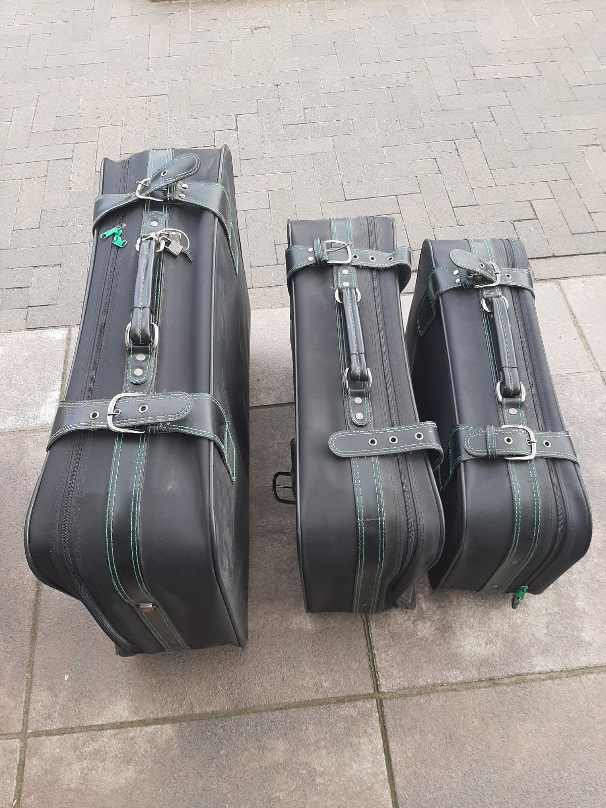 Set van 3 zwarte koffers met wieltjes en slot, Ophalen of Verzenden