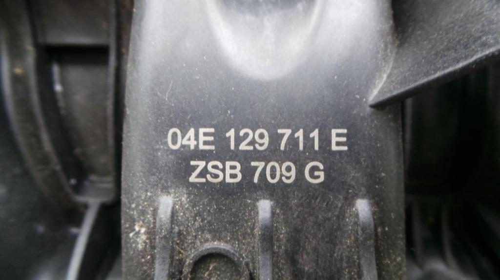 VOLKSWAGEN GOLF INLAAT SPRUITSTUK 2015, Ophalen of Verzenden, Gebruikt, Stiba lid