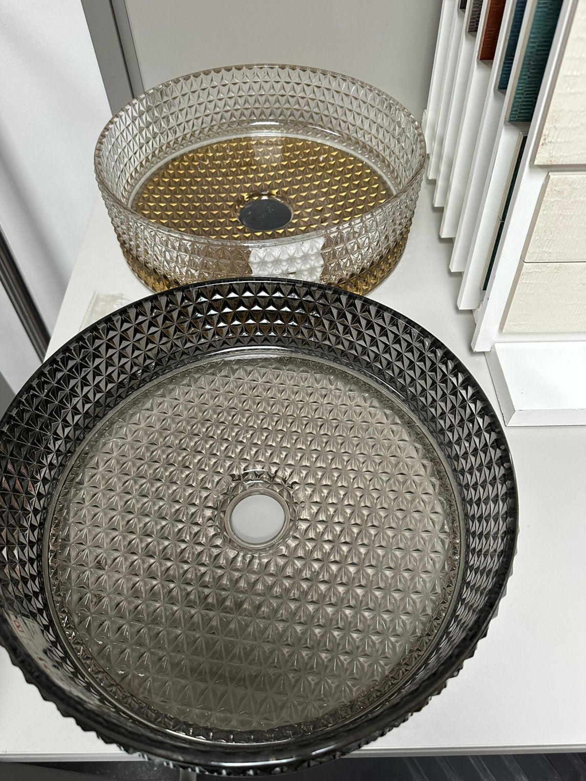 Riho waskom smoked glas nieuw!, Ophalen of Verzenden, Zo goed als nieuw, Glas, Wastafel