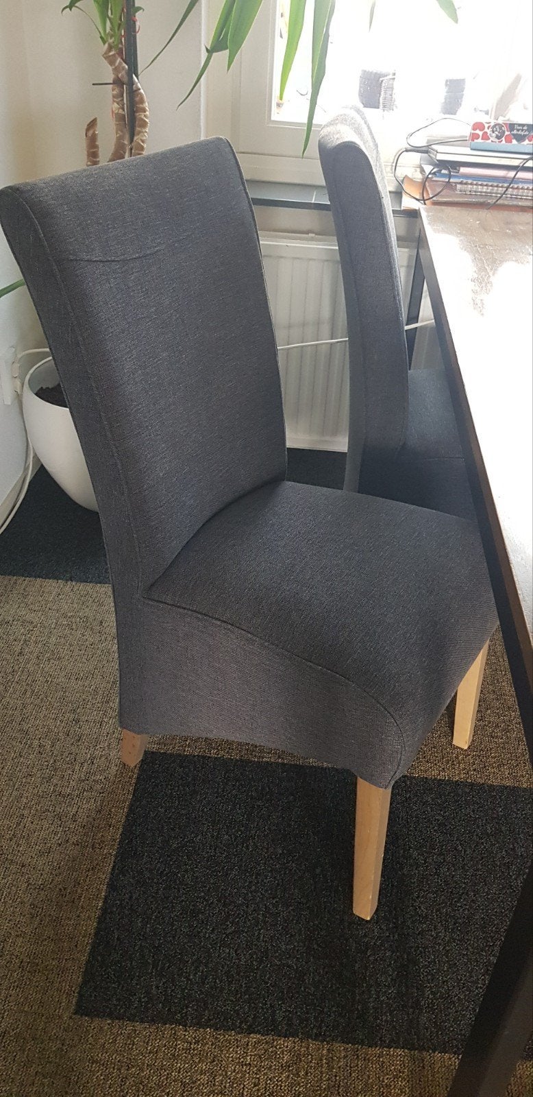 5 nette grijze stoelen, Huis en Inrichting, Ophalen, Gebruikt, Vijf, Zes of meer stoelen, Stof