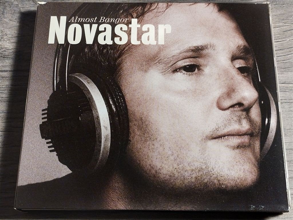 Novastar ‎– Almost Bangor [CD + DVD Digipack], Cd's en Dvd's, Ophalen of Verzenden, Zo goed als nieuw