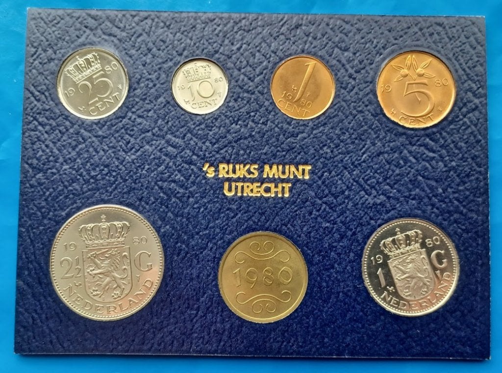 Nederland 1980 Juliana FDC jaarset (met stempelglans), Postzegels en Munten, Munten | Nederland, Verzenden, Koningin Juliana, Setje