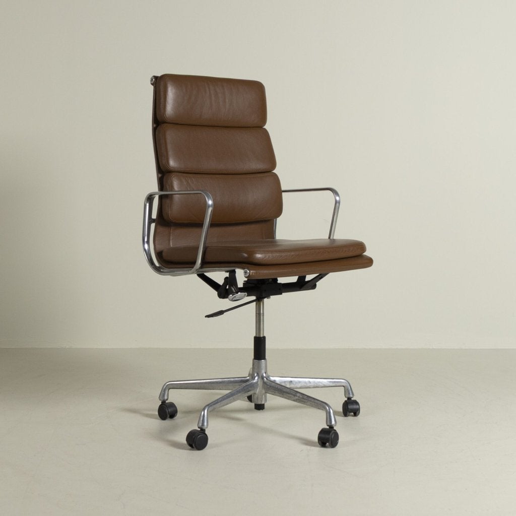 Vitra EA 219 Soft Pad Bureaustoel Camel Leer - Aluminium
