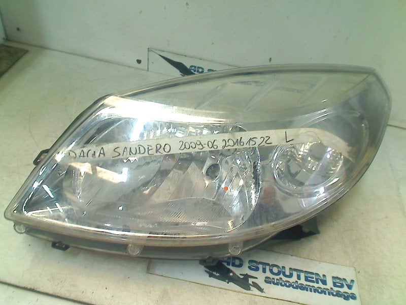 Koplamp Rechts Dacia Sandero I (BS) 2009 8200733878, Dacia, Gebruikt, Renault Deutschland AG, Peter-Huppertz-Straße 5, Köln 51063, , Duitsland