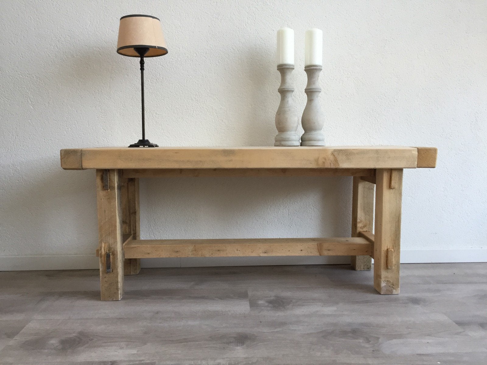 Stoer handgemaakt grenen zitbankje met pen-en-gat, Ophalen, Nieuw, Hout