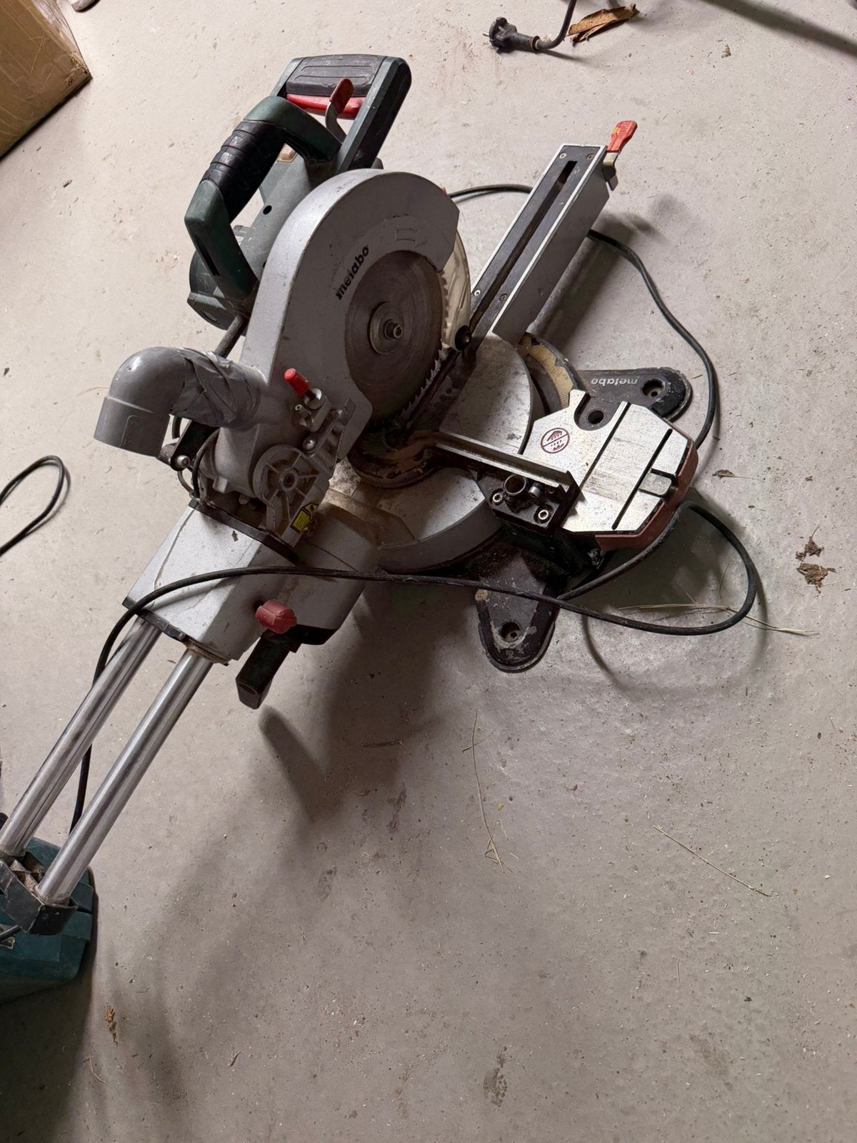 Metabo afkortzaag, Doe-het-zelf en Verbouw, Ophalen of Verzenden, Zo goed als nieuw, Afkortzaag, 30 tot 70 mm