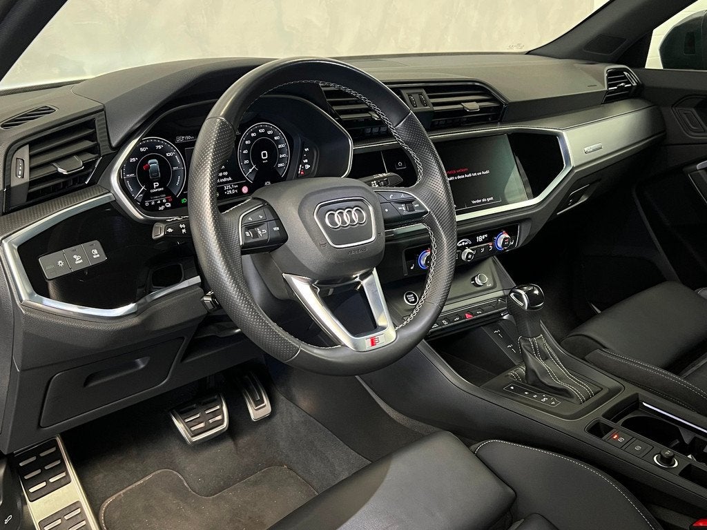 Audi Q3 SPORTBACK 45 TFSI e 3x S LINE|KEYLESS|CAMERA|LEDER|2, Gebruikt, Hybride Elektrisch/Benzine, SUV of Terreinwagen, Te koop