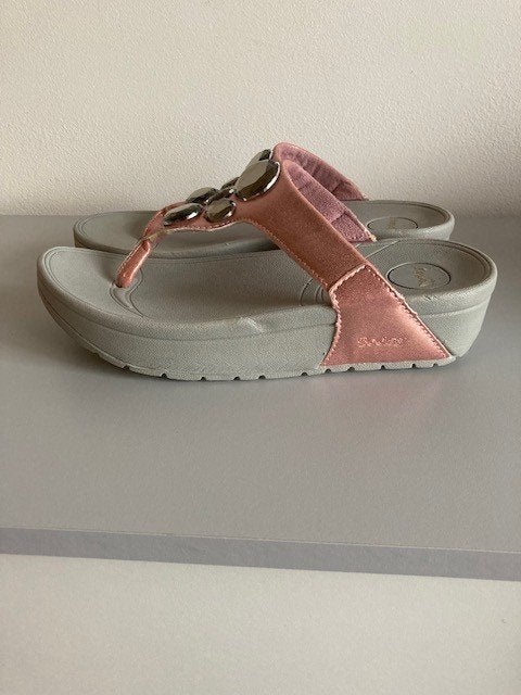 Roze bling bling damesslippers van Today, Slippers, Nieuw, Ophalen of Verzenden, Onbekend