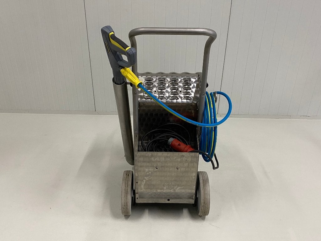 Foto 3 van KARCHER Hogedrukreiniger HD 10/15-4 Cage Food