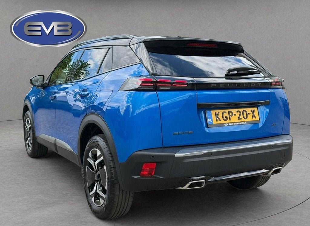 Peugeot 2008 1.2 PureTech 130 GT, facelift, achteruitrijcame, Gebruikt, Euro 6, 1199 cc, Blauw