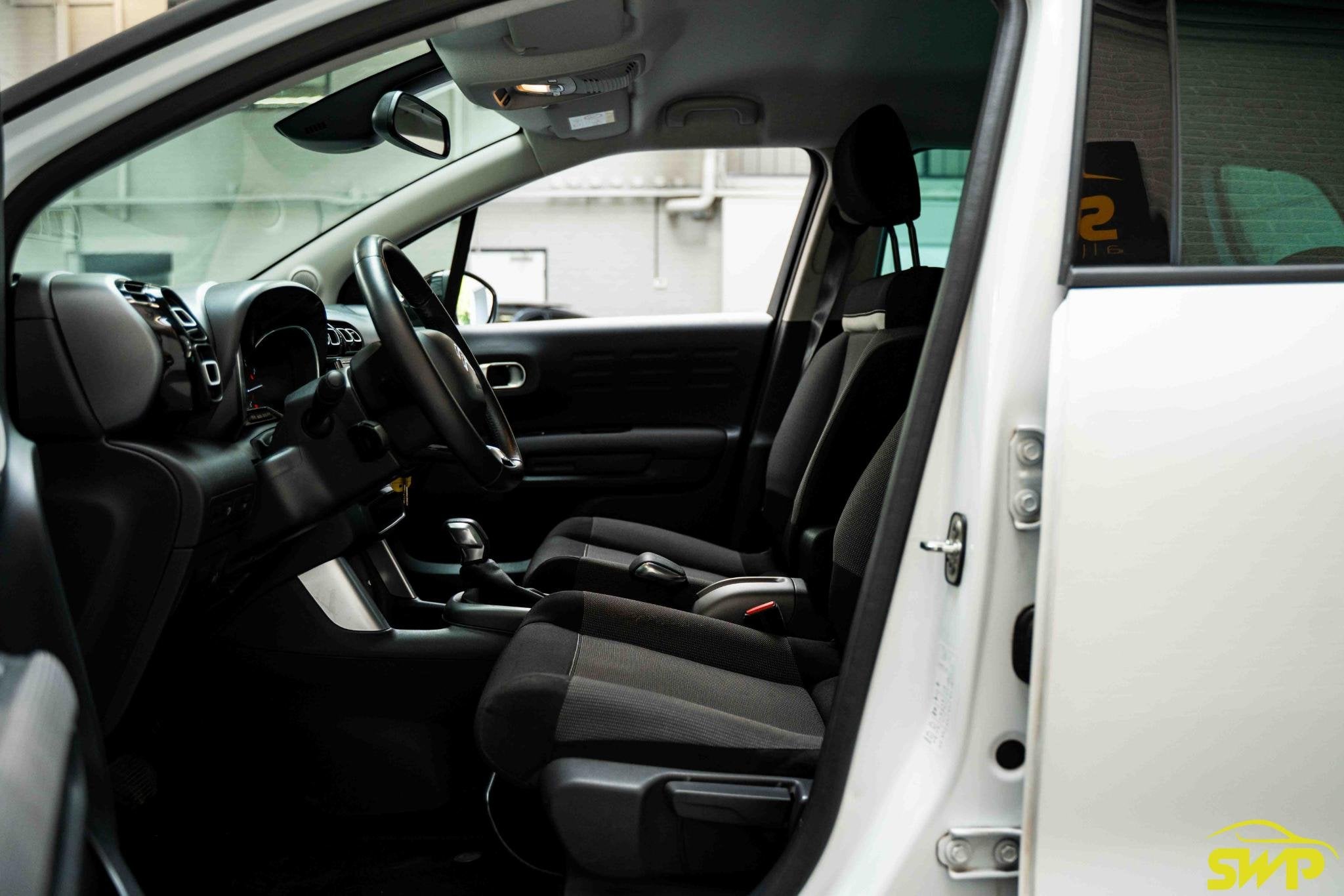 Citroen C3 Aircross 1.2 PureTech S&S Shine | Camera | Navi, Auto's, Stof, Gebruikt, Euro 6, 1199 cc