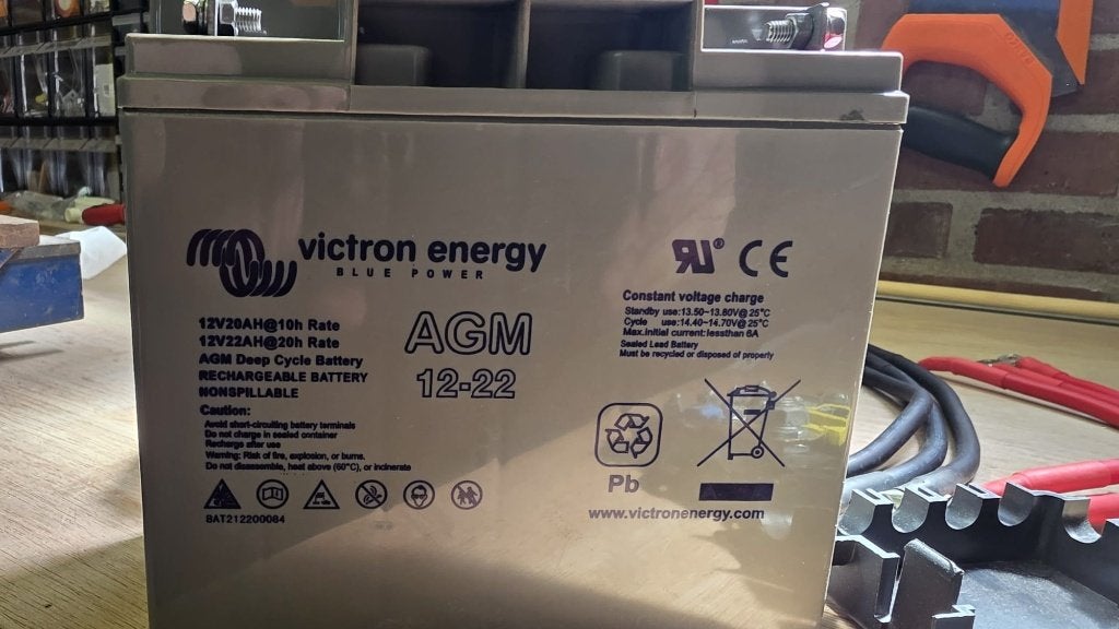 3 Victron Energy AGM accu 12v 22Ah, Ophalen, Gebruikt