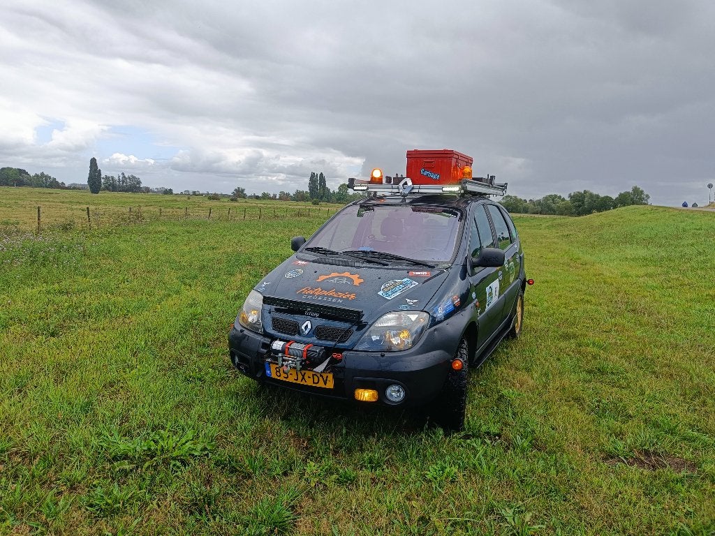 Renault Scénic 2.0 16V RX4 Garbage Run, Auto's, Renault, 1998 cc, 1440 kg, Zwart, 4 cilinders
