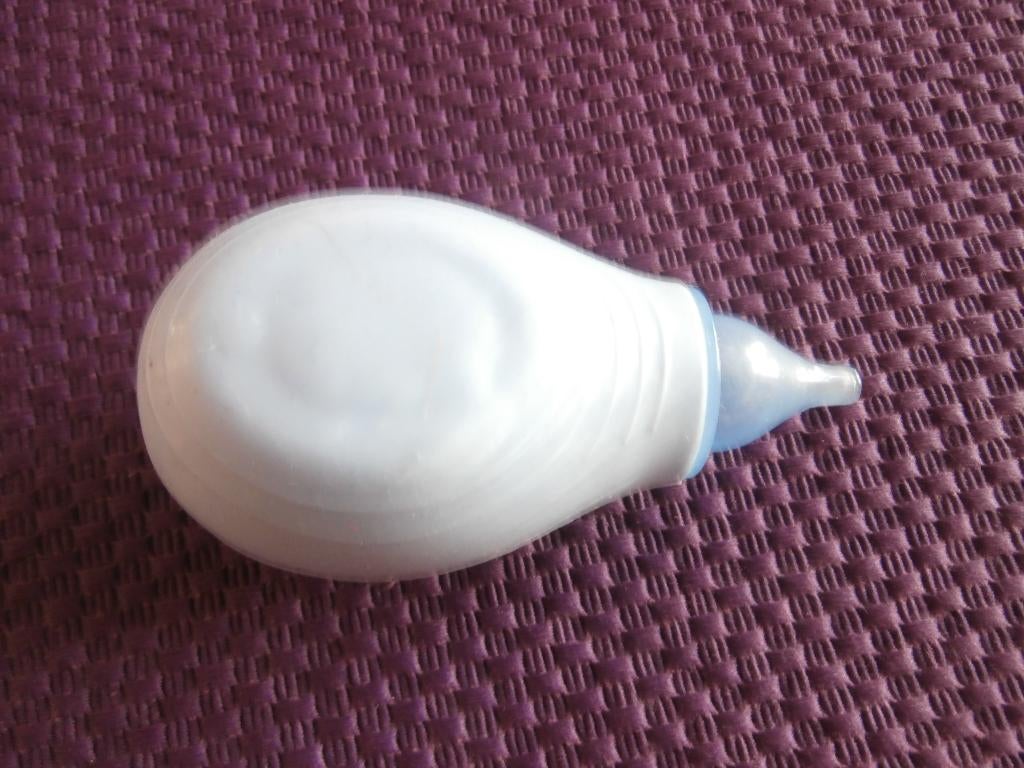 Neuspeer neuszuiger neusreiniger baby babyverzorging, Ophalen of Verzenden, Zo goed als nieuw, Overige typen