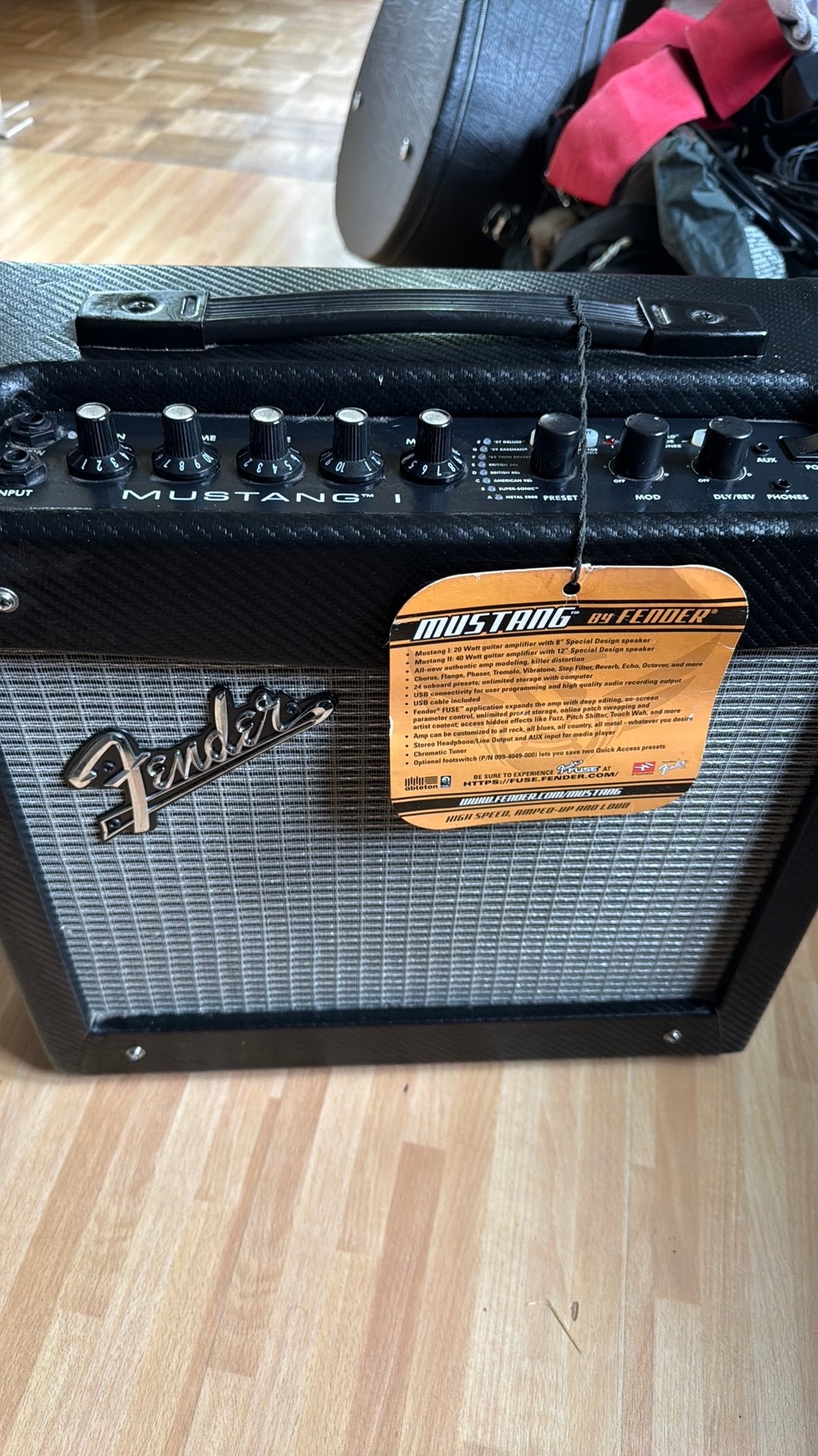 Fender Mustang I Gitaarversterker (versie 1), Muziek en Instrumenten, Ophalen, Gebruikt, Gitaar, Minder dan 50 watt